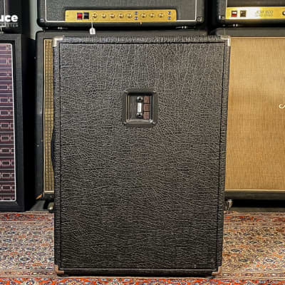 Koch Cabinet TS212 V Vertical 2x12 Black Used (Cod.138)