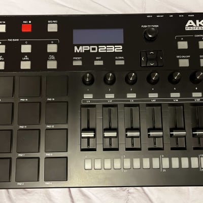 Akai MPD232 | Reverb