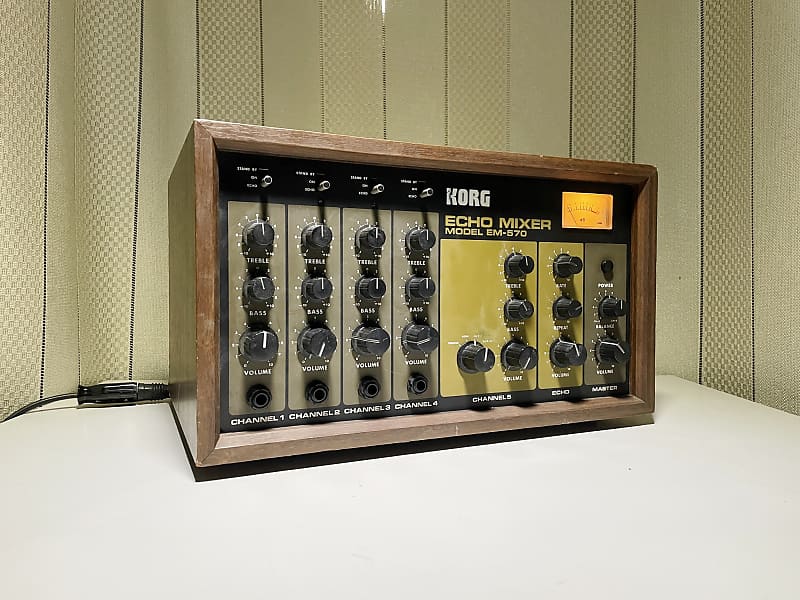Korg Model EM-570 Echo Mixer(MN3005 Delay), serviced