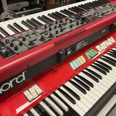 Clavia NORD STAGE EX 76