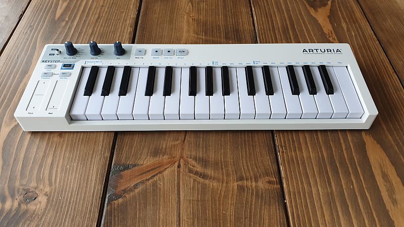 Arturia KeyStep 32-Key MIDI Controller 2017 - Present - White | Reverb
