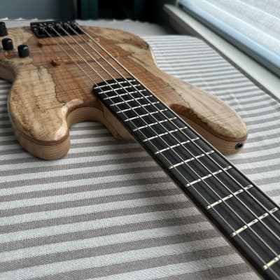 MG Bass MGBASS JB1 SPALTED MAPLE 5-string bass, Made in USA, SPALTED MAPLE top, ASH body, 3-piece MAPLE neck, EBONY fretboard, BARTOLINI pickups and preamp, Italia Leather Straps 4” wide Acorn Amber strap, GATOR hardshell case image 7
