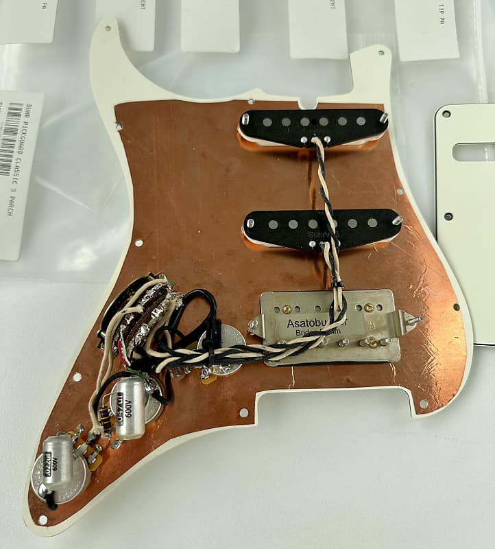 Suhr Original Pre-Wired Pickguard (V63 + Asatobucker)