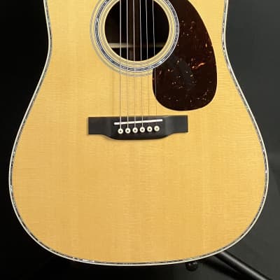 Martin D-45 Dreadnought Acoustic Guitar Vintage Natural Finish w/ Hardshell Case for sale