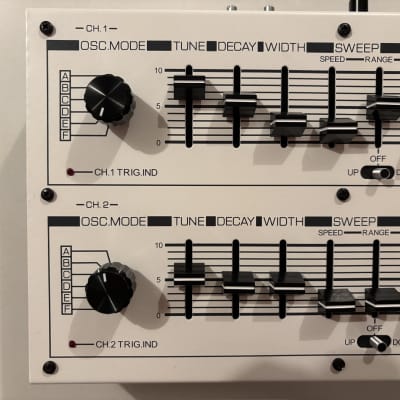 Michigans Synth Works SY-1 Analog Drum Synthesizer - with MIDI Configuration 2023 - White image 2