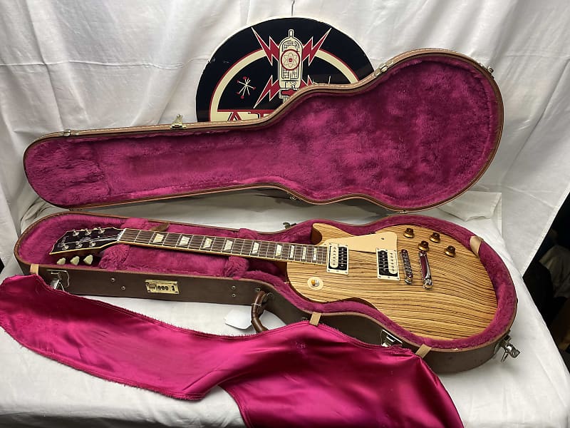 Gibson 2007 GotW Guitar Of The Week #19 Les Paul Classic Guitar Zebrawood with Case - Classic Antique image 1