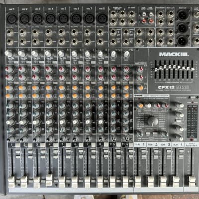 Mackie CFX12 MKII 12-Channel Compact Integrated Live Sound Reinforcement  Mixer