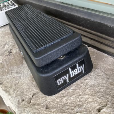 Dunlop GCB95 Cry Baby Standard Wah 1982 - Present - Black electric guitar effects pedal image 10