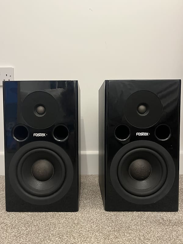 Fostex PM-1 MKII Active Studio Monitors (Pair) – Excellent Condition image 1