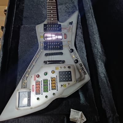 Martper Guitars Explorer BACK TO THE FUTURE Guitar Custom 2023 - Gray metalic for sale