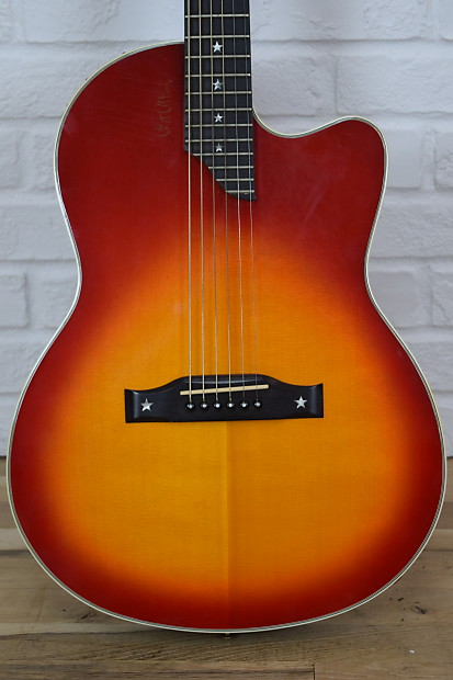 Gibson 1996 Chet Atkins SST w case Excellent used electric guitar for sale