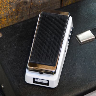 Xotic XW-1 Wah - White | Reverb Xotic XW-1 Wah - White | Reverb