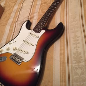 HENDRIX! Left Handed Fender American vintage series 1965 Stratocaster Three tone sunburst image 6