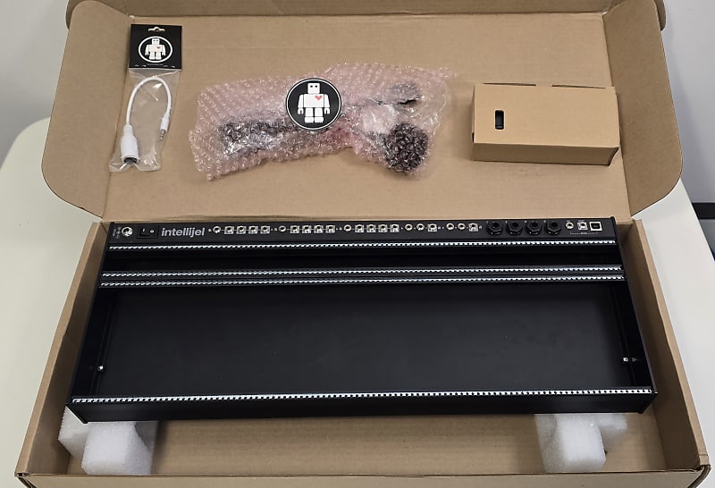 Intellijel 4U 104HP Palette Case