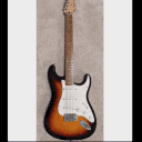 Fender Standard Stratocaster with Rosewood Fretboard 1998 - 2005 Brown Sunburst
