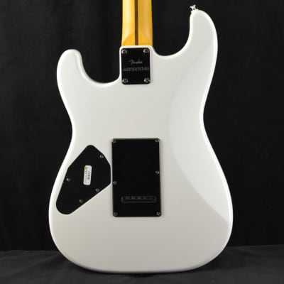 Mint Fender Aerodyne Special Stratocaster Bright White Rosewood Fingerboard image 6