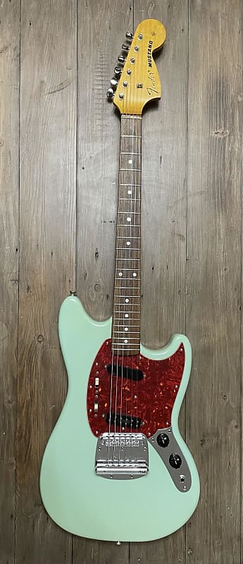Fender MG-69 Mustang Reissue MIJ | Reverb UK