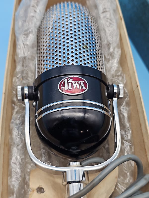昭和レトロ　アイワAIWA M18 CRYSTAL MICROPHONE Vintage 1960's Aiwa M 18 Crystal Microphone w/ Stand Tested