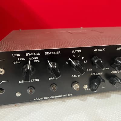 Rare Vacuvox CL2 Tube Compressor / Limiter Rhode and Schwarz image 2