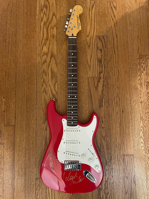Squier II Standard Stratocaster HSS with Rosewood Fretboard (Made in Korea) 1990 - 1992 - Torino Red image 1