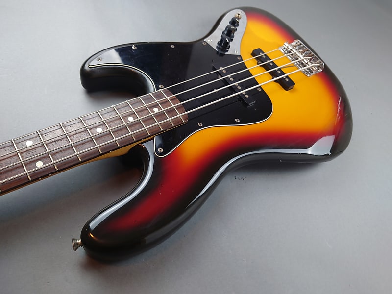 Squier Jazz Bass early 90`s - Japan | Reverb