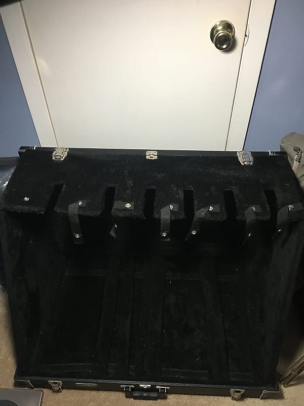 Road Runner RRGS6 6 Guitar Stand Case Black Tolex Reverb