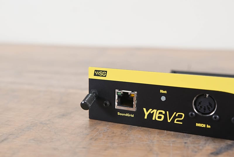 Waves Y16 V2 SoundGrid インターフェース No1 WSG-Y16 V2 - Overview - Audio and Network Interfaces and