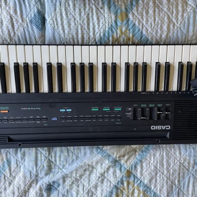 Casio Casiotone CT-607 Keyboard with Power Supply Manual and Original Box