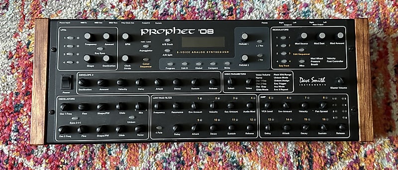 ジャンク現状品　DAVE SMITH PROPHET 8 DESKTOP PE ジャンク現状品DAVE SMITH PROPHET 8 DESKTOP PE