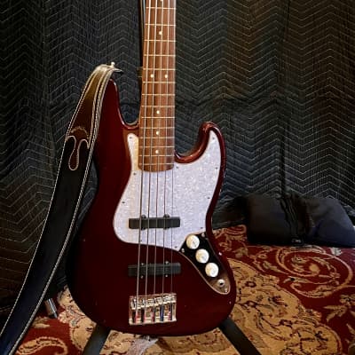 Fender Standard Jazz Bass V 2001 for sale