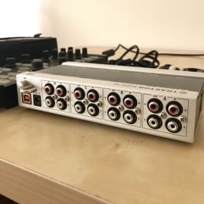 Native Instruments Traktor Audio 10 MK2 Interface with X1
