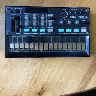 Korg Volca FM Digital FM Synthesizer/Sequencer 2016 - 2022 - Black