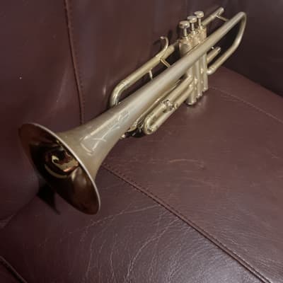 American Standard (Cleveland) (Rare) “Student Prince” Bb trumpet (1938) image 17
