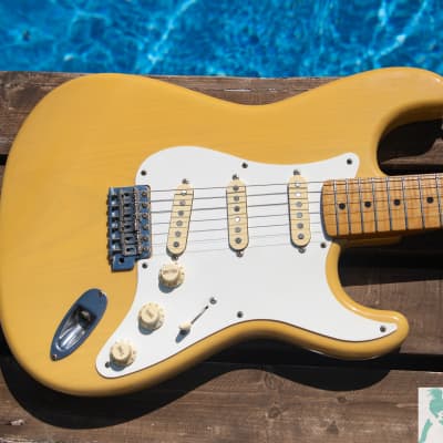 fender japan Extrad Neck St54 40th Body Electric Guitar Safe