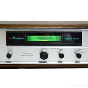 Vintage Pioneer SR-202W Reverberation Amplifier Powers On