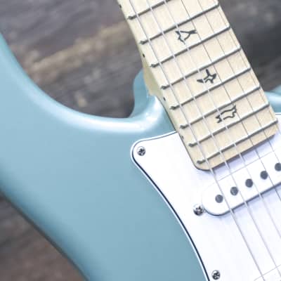 Paul Reed Smith PRS SE Custom 24 Blue Electric Guitar 3.4kg Free