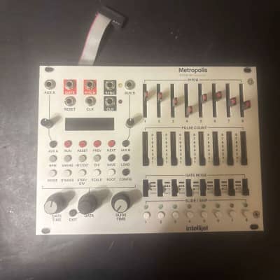 Intellijel Metropolis Complex Pitch / Gate Sequencer Intellijel Metropolis Complex Pitch / Gate Sequencer
