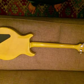 Hamer Special USA  1993 TV Yellow, with the more desirable thicker neck image 5