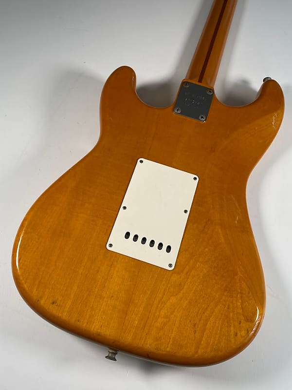 Aria Pro II ST-600 Stagecaster '77 MIJ Stratocaster Type