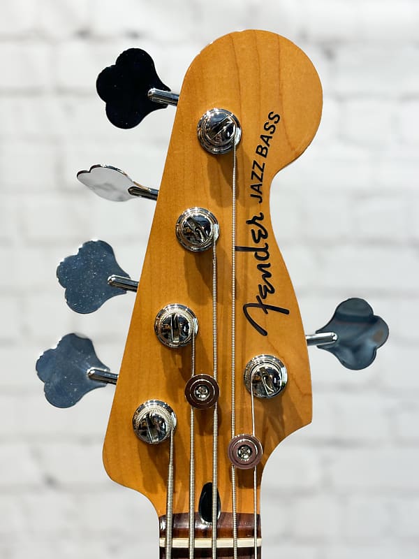 Fender Player Plus Jazz Bass V Pau Ferro Fingerboard 3-Tone