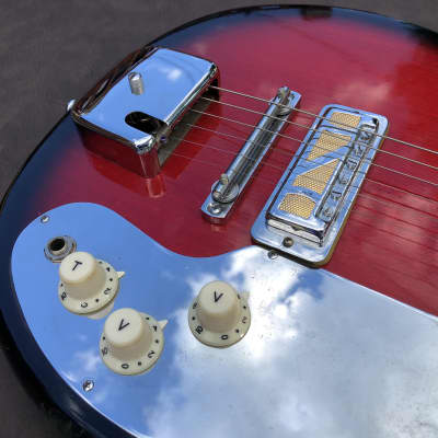 Vintage MIJ Guyatone Royalist Electric Guitar w/ Gold Foil Pickups & HSC image 3