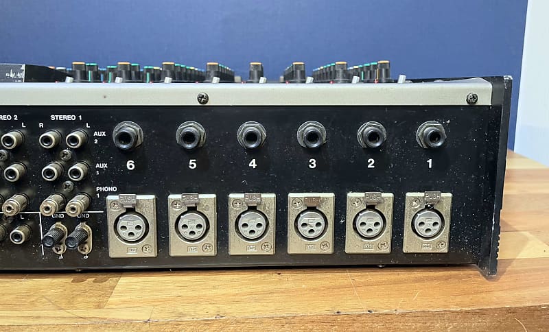 ローランド Roland RM-84 Multi Mixer アナログミキサー