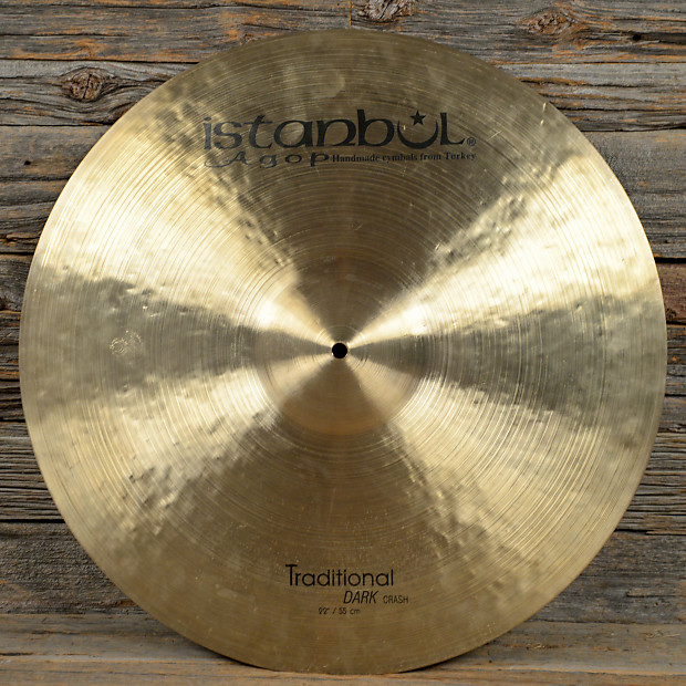 Istanbul traditional dark top crash 22