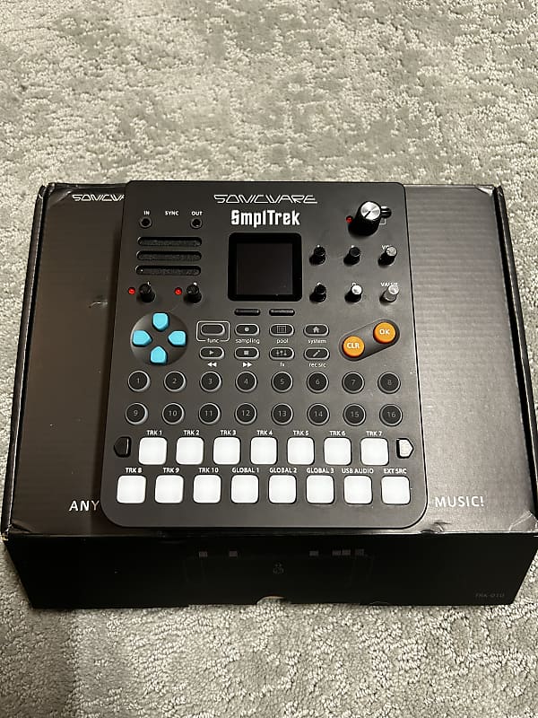 Sonicware SmplTrek Portable Production Sampler 2022 - Present - Black