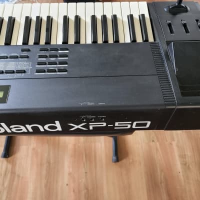 Roland XP-50 61-Key 64-Voice Music Workstation Keyboard 1995 - 1998 - Black