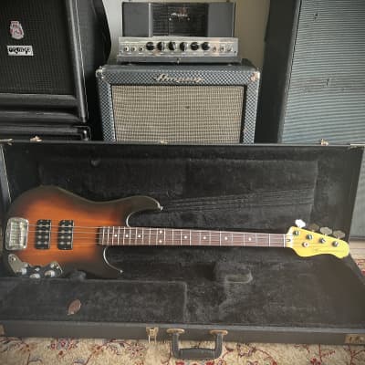 1981G&L L-2000 Bass in sunburst finish with original hard case image 3