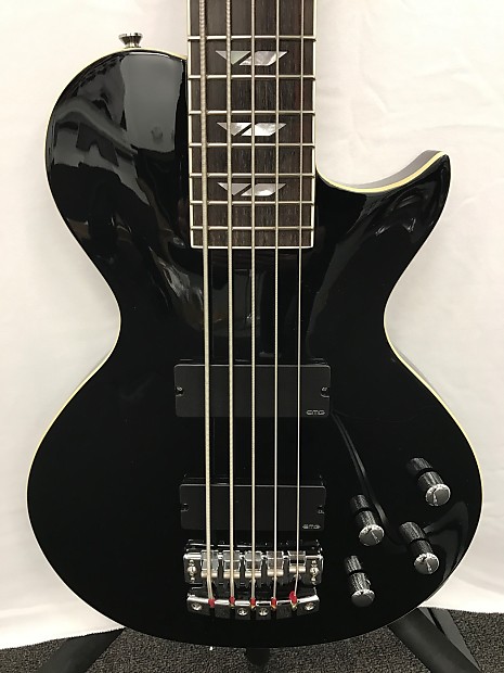 Monterey bass guitar outlet
