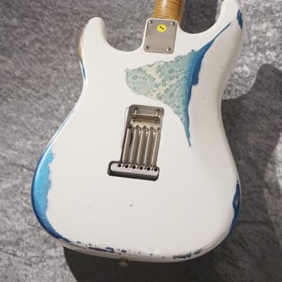 Xotic XSC-2 / Olympic White over Blue Paisley / 
