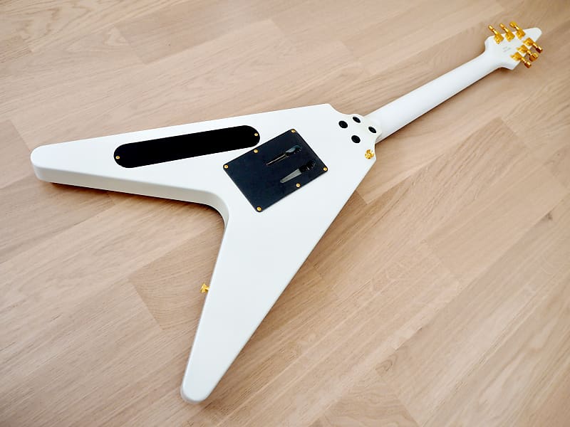 Fernandes BSV-155 Flying V Electric Guitar White w/ EMG 81 Pickups, Japan,  Magnum 44