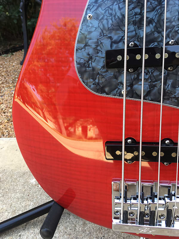 Fender usa geddy lee deals jazz bass crimson red